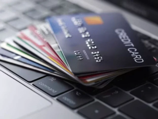 Common Misconceptions About Credit Card Restructuring Dubai