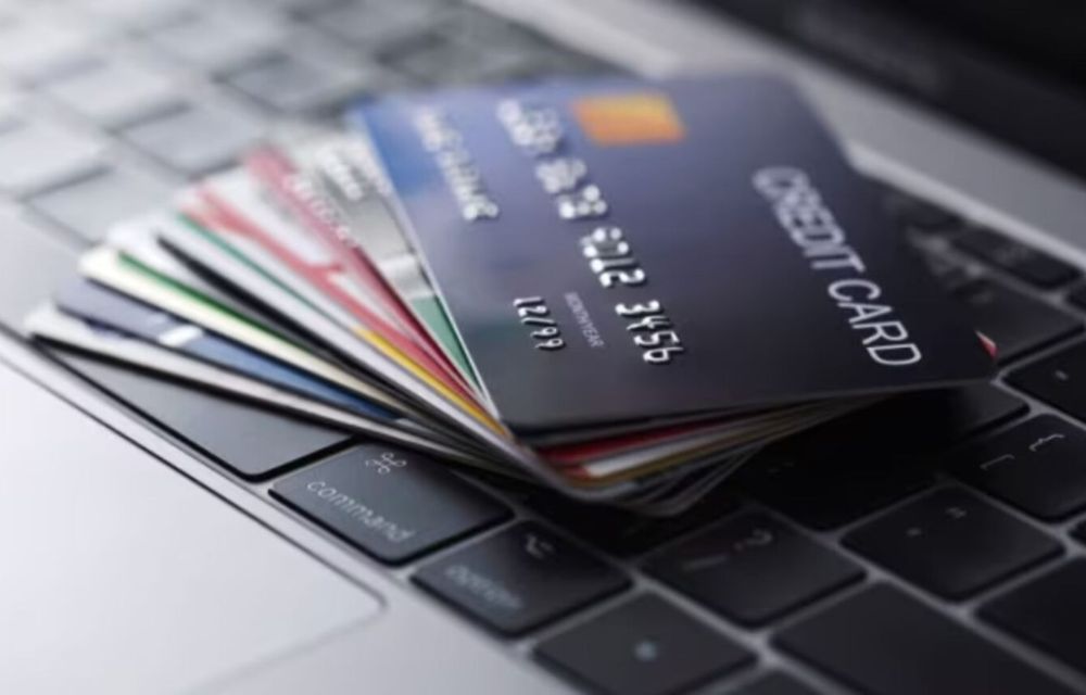 Common Misconceptions About Credit Cards Restructuring