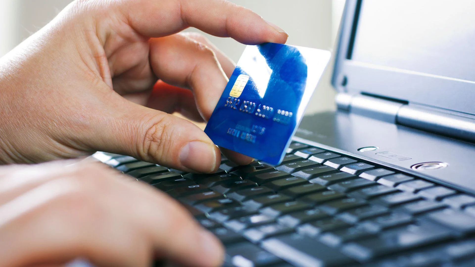 How the credit card settlement service providers usually operate